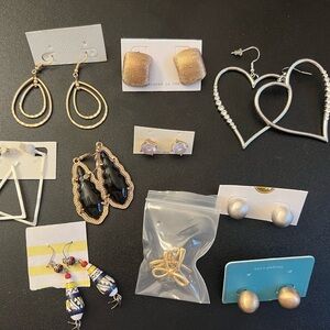 10 For 18 Lot Of Fashion Earrings Stocking Stuffer Holiday GrabBag Gift NWT Sale